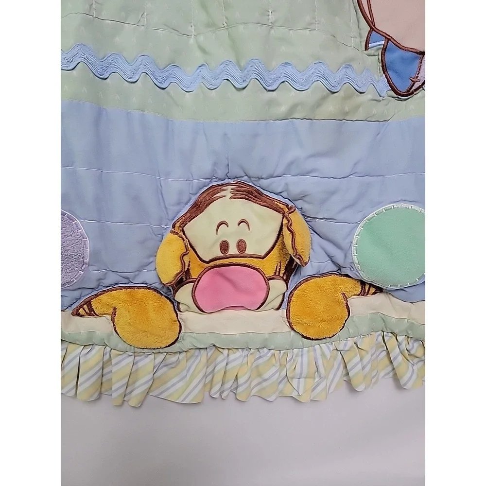 VTG Disney Winnie The Pooh and Friends Crib Quilt‎ Baby Stripe 3D Comforter 90s